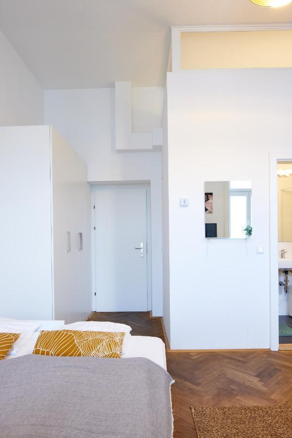 Nice Studio Close To Metro III Vienna Exterior photo